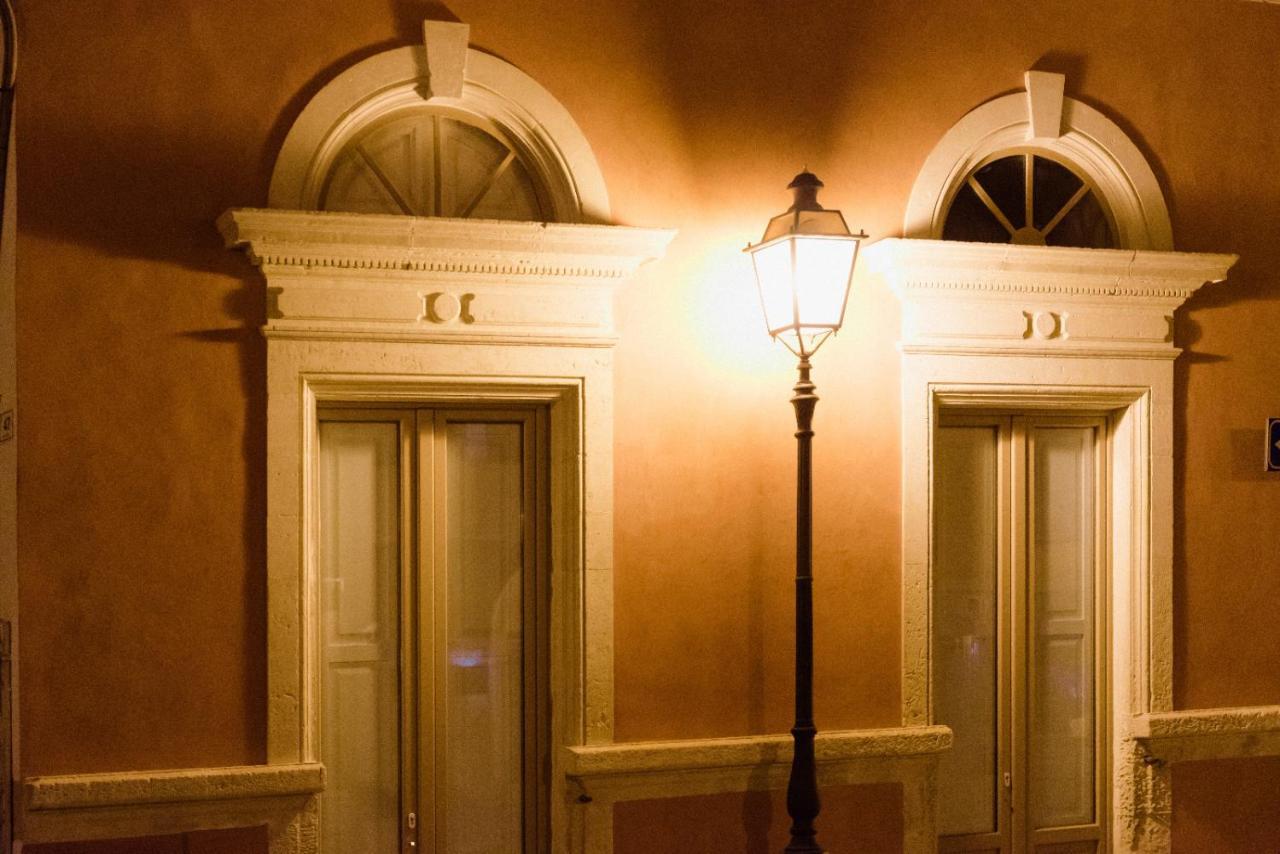 Dimore Annunziata Aradeo Εξωτερικό φωτογραφία